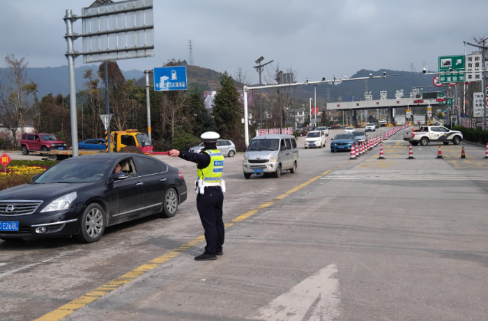 返程提示：桂林部分高速公路车辆集中，通行较缓-第2张图片-便民百事通网